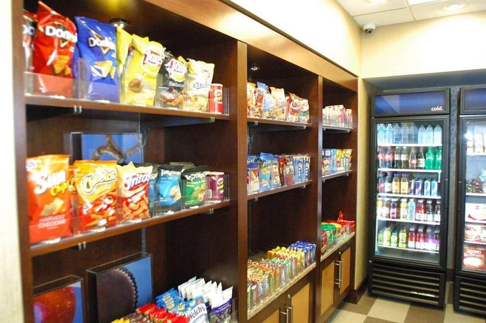 Hampton Inn & Suites Philadelphia/בנסאלם מתקנים תמונה